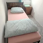Apartment Wood Is Good! 24 7 Check In Kelkheim