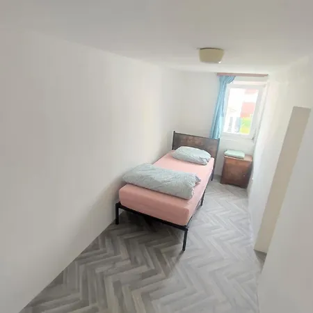 Wood Is Good! 24 7 Check In Apartamento