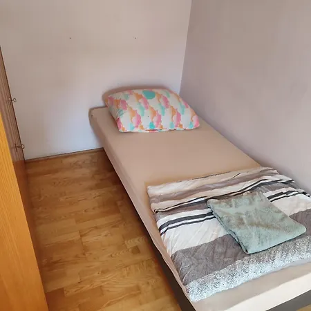 Apartament Wood Is Good! 24 7 Check In Kelkheim