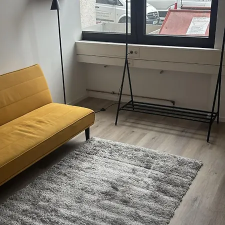 Wood Is Good! 24 7 Check In * Kelkheim