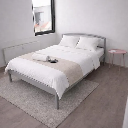Wood Is Good! 24 7 Check In Apartamento