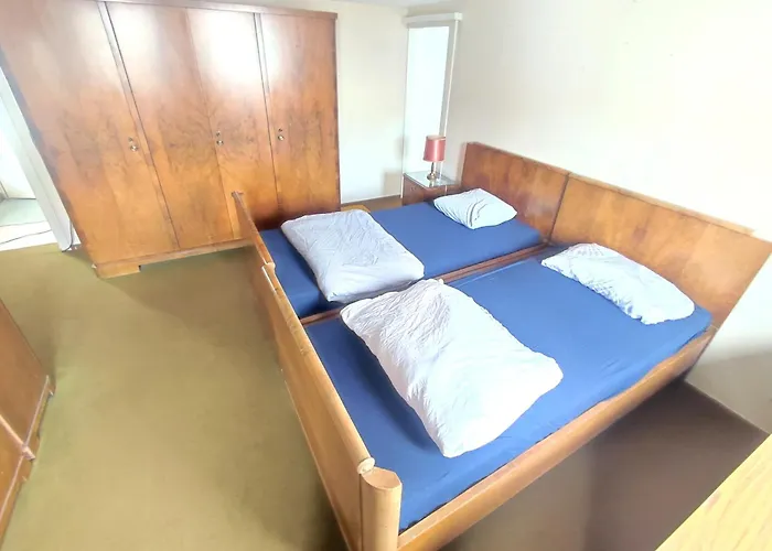 Wood Is Good! 24 7 Check In *