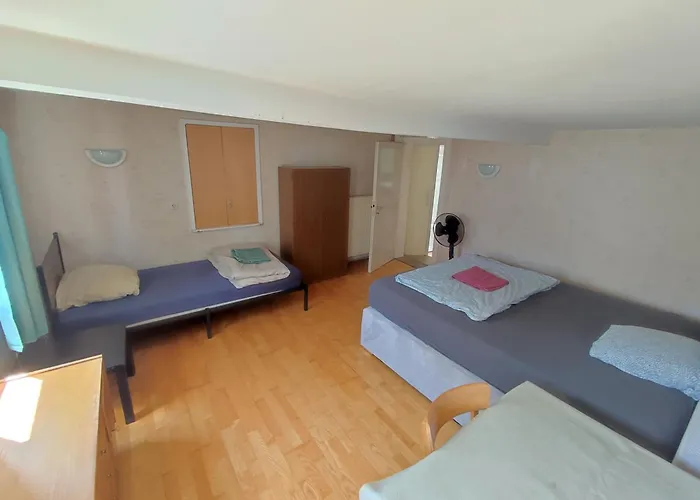 Apartment Wood Is Good! 24 7 Check In Kelkheim