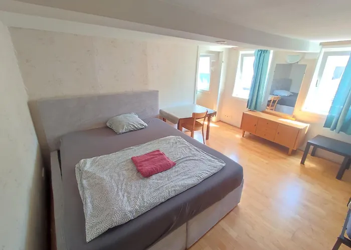 Apartment Wood Is Good! 24 7 Check In Kelkheim